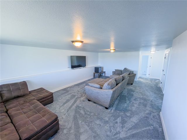 2033 Gayle Drive, Billings, MT 59105