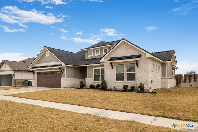 104 Beacon Lane, Victoria, TX 77904