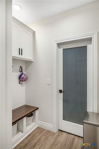 104 Beacon Lane, Victoria, TX 77904