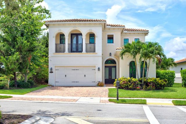 8236 Grand Prix Lane, Boynton Beach, FL 33472