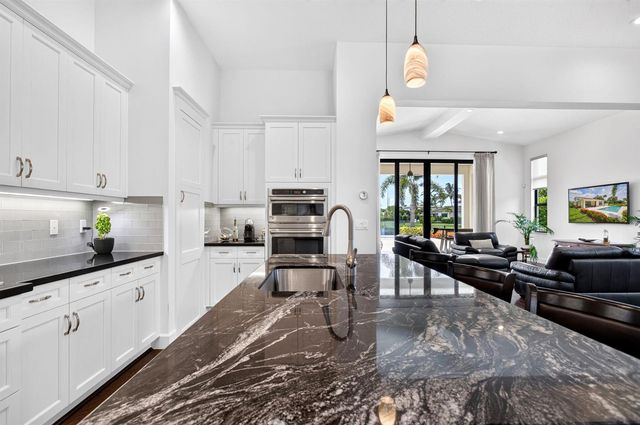 8236 Grand Prix Lane, Boynton Beach, FL 33472