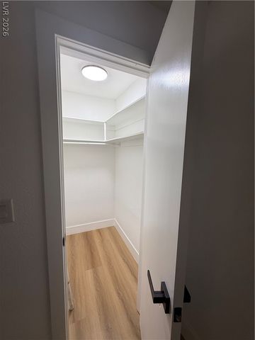 4300 North Lamont Street 216, Las Vegas, NV 89115