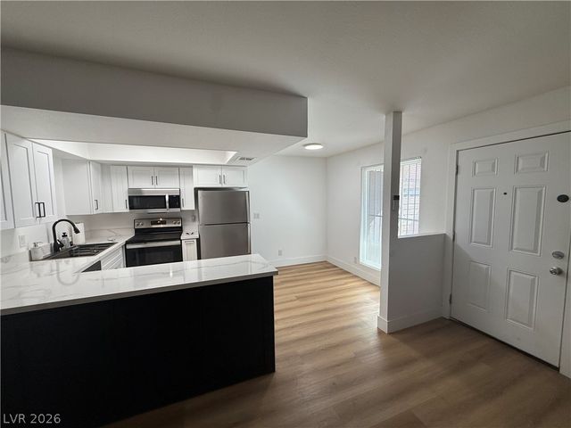 4300 North Lamont Street 216, Las Vegas, NV 89115