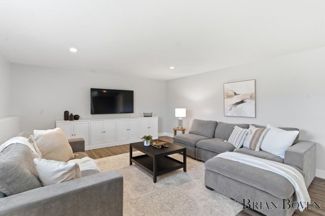 7112 Barn Owl Lane, Allendale, MI 49401