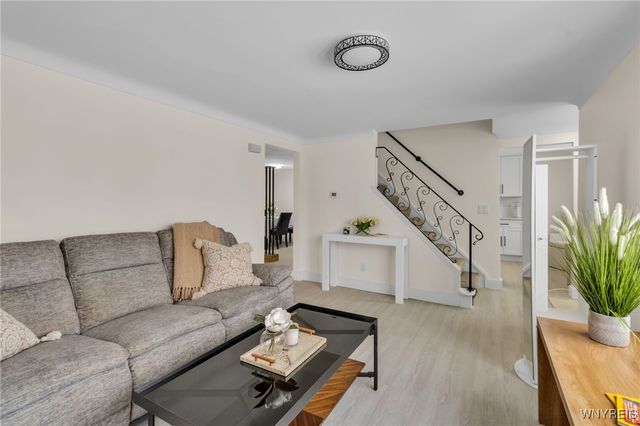 192 Diane Drive, Cheektowaga, NY 14225