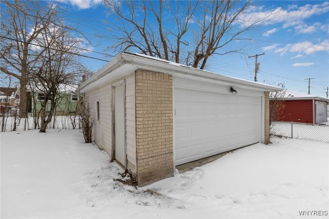 192 Diane Drive, Cheektowaga, NY 14225
