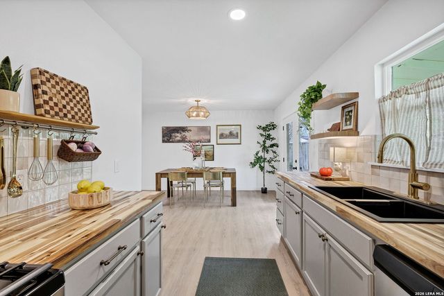 5914 CHANNCY SPRINGS ST, San Antonio, TX 78233