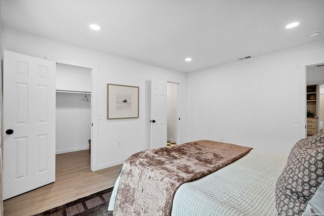 5914 CHANNCY SPRINGS ST, San Antonio, TX 78233