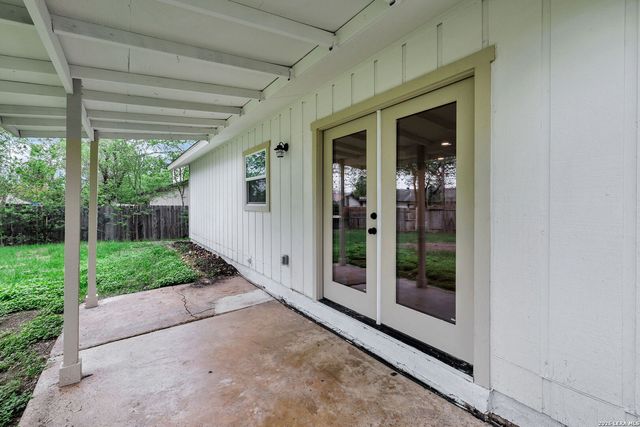 5914 CHANNCY SPRINGS ST, San Antonio, TX 78233