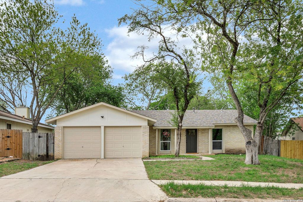 5914 CHANNCY SPRINGS ST, San Antonio, TX 78233