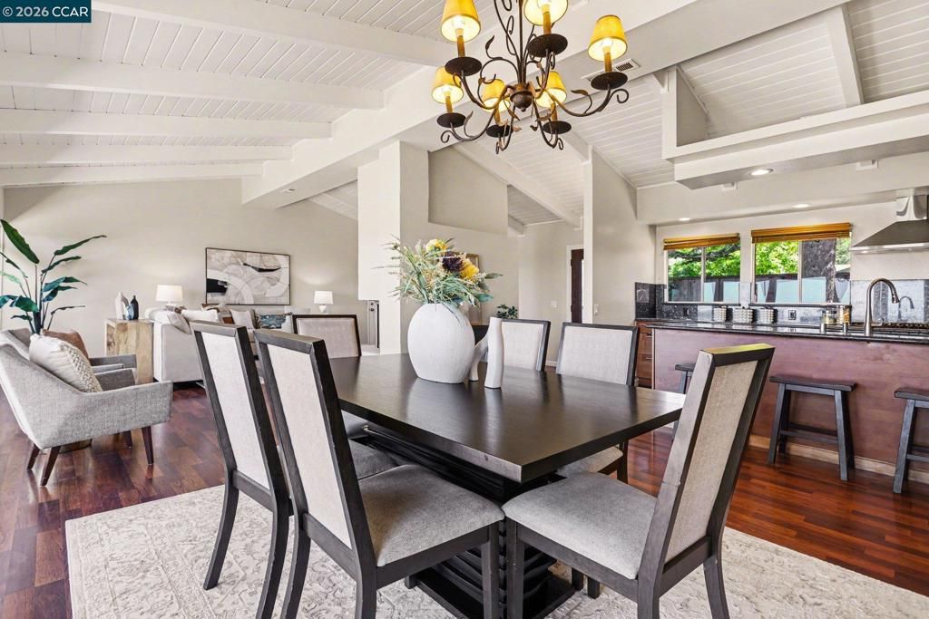 Image 9 of property listing at 3 Camino Del Cielo, Orinda, CA 94563