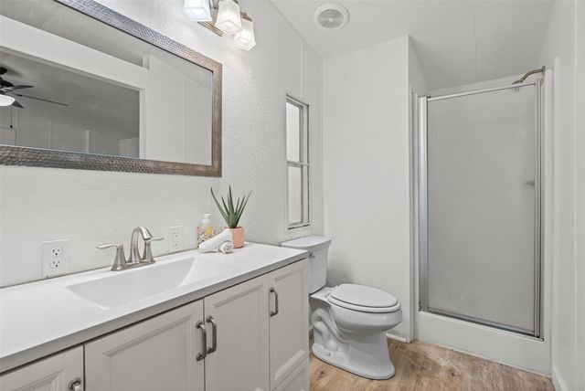 6525 Blue Water Court, Granbury, TX 76049