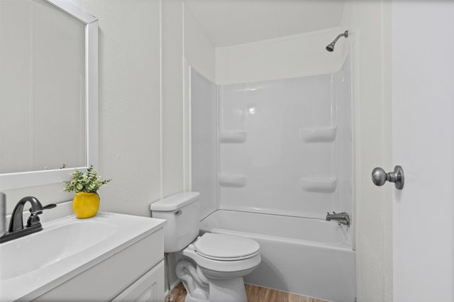 6525 Blue Water Court, Granbury, TX 76049