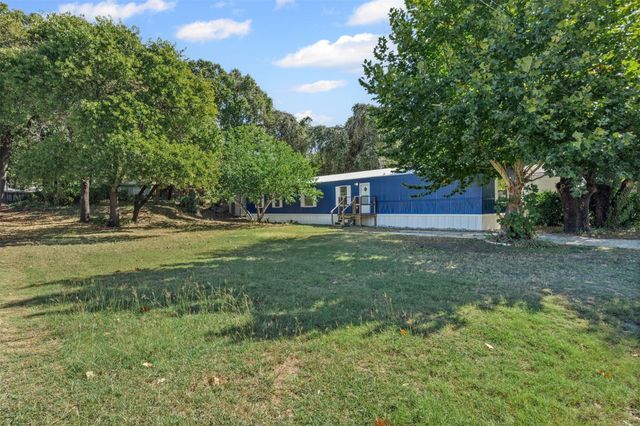 6525 Blue Water Court, Granbury, TX 76049