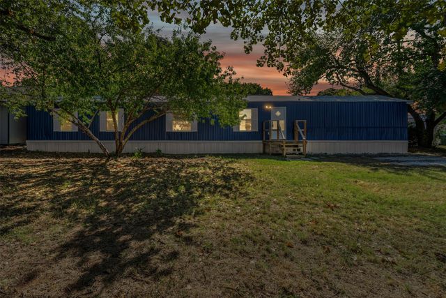 6525 Blue Water Court, Granbury, TX 76049