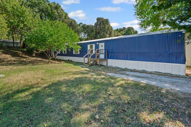 6525 Blue Water Court, Granbury, TX 76049