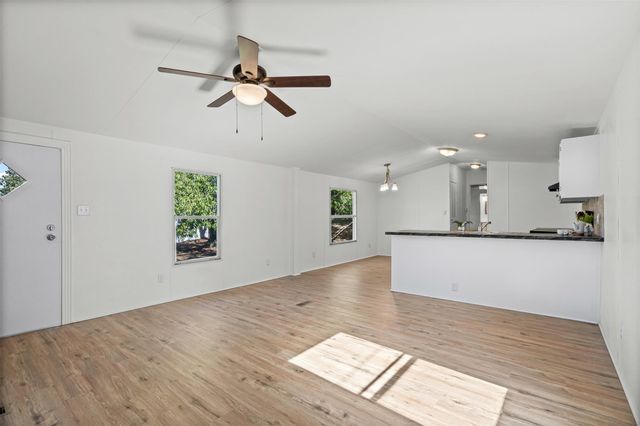 6525 Blue Water Court, Granbury, TX 76049