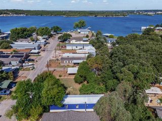 6525 Blue Water Court, Granbury, TX 76049