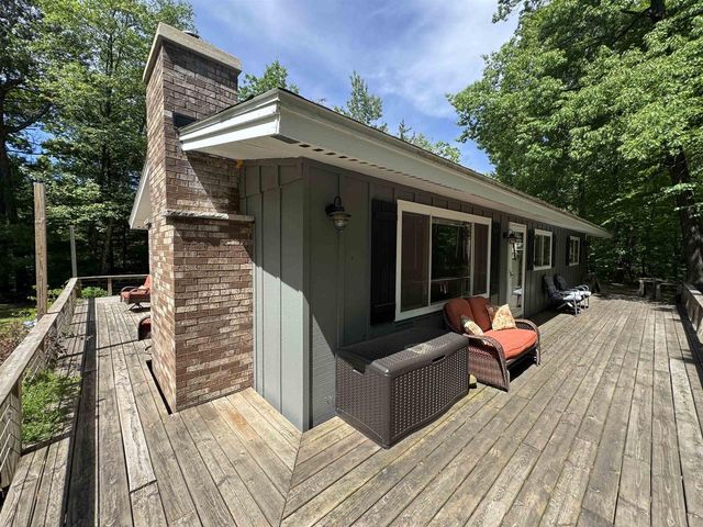 E2605 PINE COURT, Waupaca, WI 54981