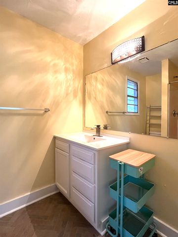 52 Riverview Court, Columbia, SC 29201