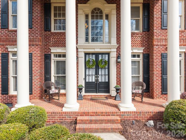 9418 Wallace Pond Drive, Huntersville, NC 28078