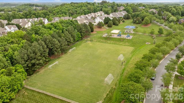 9418 Wallace Pond Drive, Huntersville, NC 28078