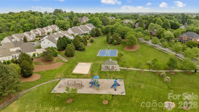 9418 Wallace Pond Drive, Huntersville, NC 28078