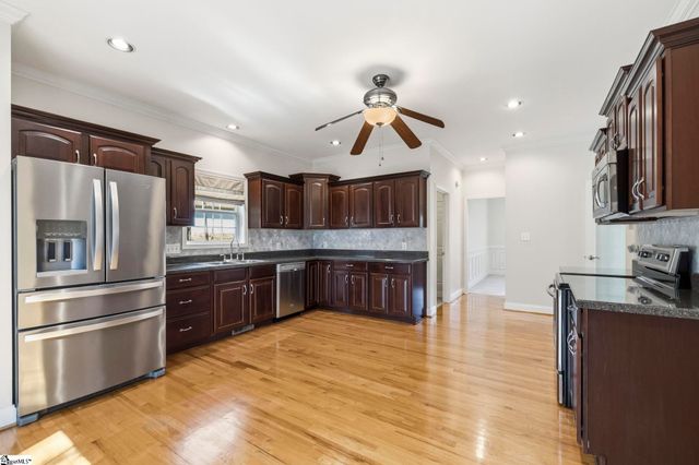 191 Pheasant Way, Fountain Inn, SC 29644