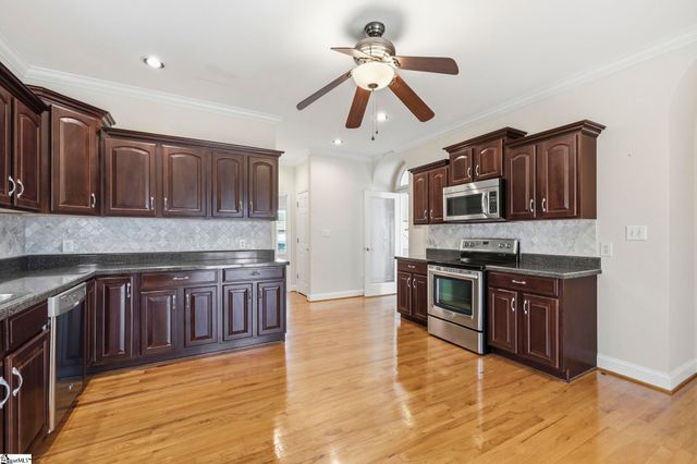 191 Pheasant Way, Fountain Inn, SC 29644