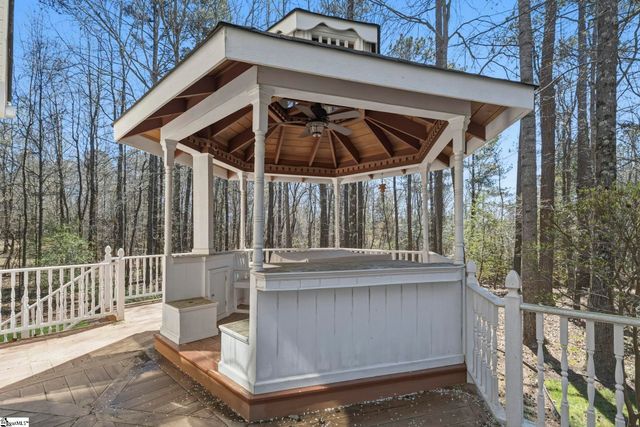 191 Pheasant Way, Fountain Inn, SC 29644