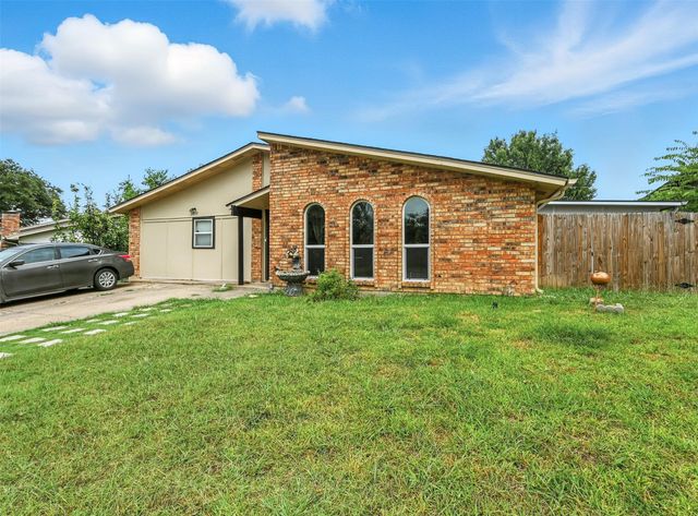 3415 Killala Court, Arlington, TX 76014