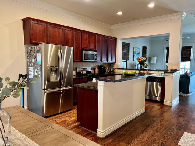 3255 Maxroy Street, Houston, TX 77008