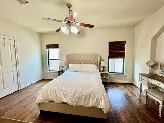 3255 Maxroy Street, Houston, TX 77008