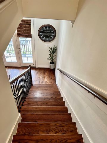 3255 Maxroy Street, Houston, TX 77008