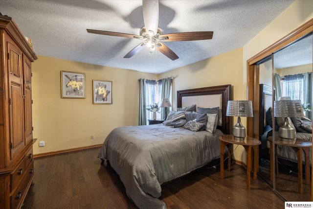 11008 Grand Avenue, Omaha, NE 68164