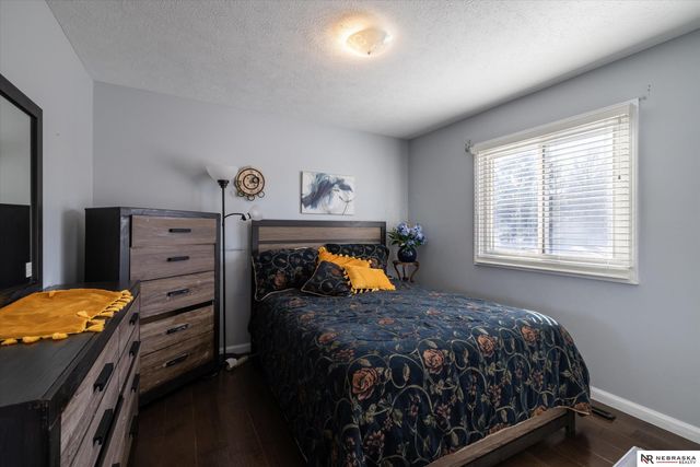 11008 Grand Avenue, Omaha, NE 68164