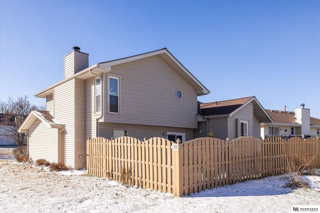 11008 Grand Avenue, Omaha, NE 68164