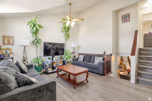 4813 S 3850 W, Roy, UT 84067