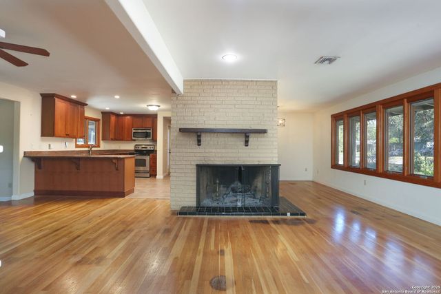 506 Robinhood, San Antonio, TX 78209