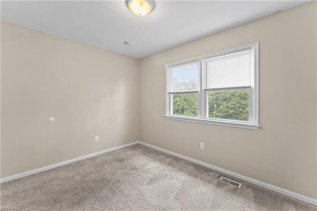 18 Hull ST, Newport News, VA 23601