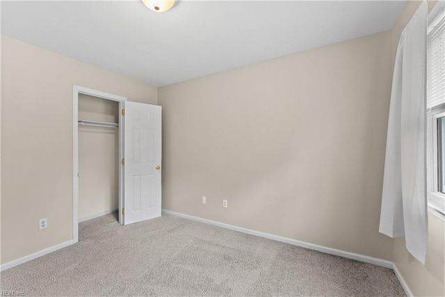 18 Hull ST, Newport News, VA 23601