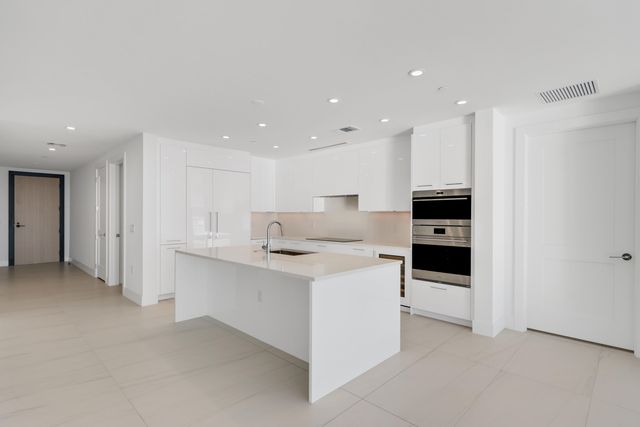153 N Seabreeze Boulevard 1001, Fort Lauderdale, FL 33304