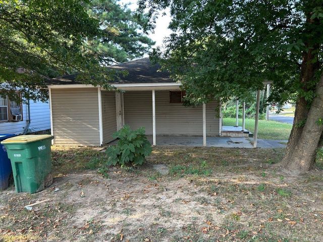 1814 Crutcher St, North Little Rock, AR 72114