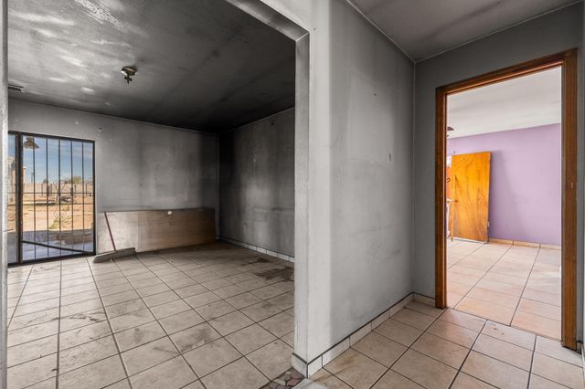 5319 Powers Way Road SW, Albuquerque, NM 87121