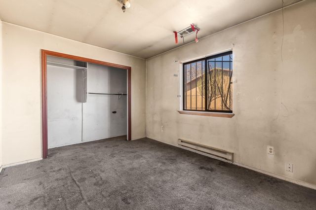 5319 Powers Way Road SW, Albuquerque, NM 87121