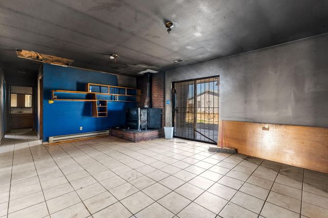 5319 Powers Way Road SW, Albuquerque, NM 87121