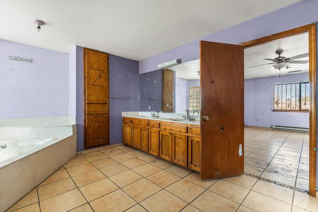 5319 Powers Way Road SW, Albuquerque, NM 87121