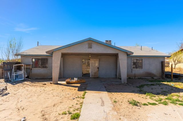 5319 Powers Way Road SW, Albuquerque, NM 87121