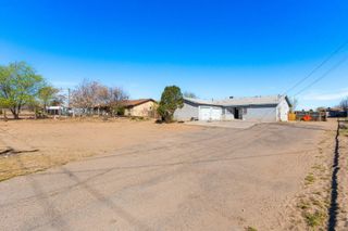 5319 Powers Way Road SW, Albuquerque, NM 87121