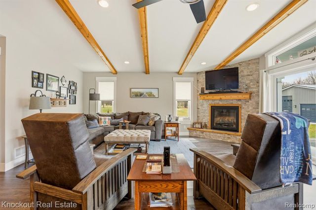 10413 Elms Road, Montrose, MI 48457
